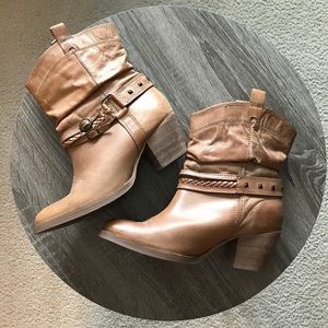 Steve Madden Tan Brown Leather Short mid Cowboy Boots boho rodeo western heeled